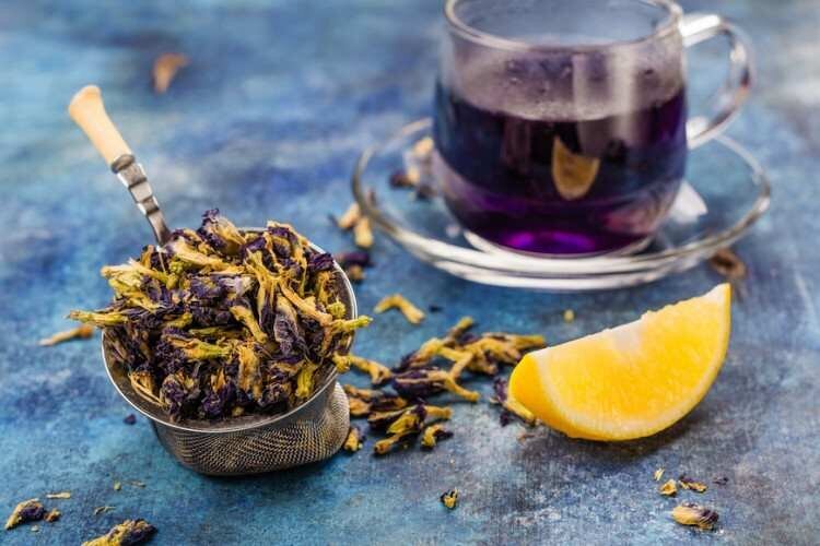 دمنوشی که فشار خون را کاهش می‌دهد و ضد نفخ است + روش تهیه