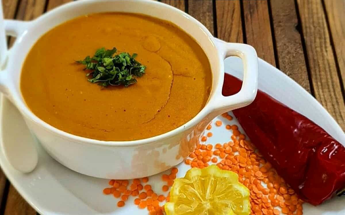 دستور پخت سوپ عدس با طعمی دلپذیر