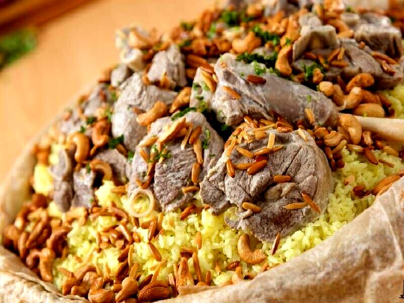 طرز تهیه منسف؛ غذای خوش طعم اردنی