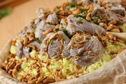 طرز تهیه منسف؛ غذای خوش طعم اردنی