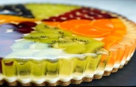 طرز تهیه تارت ژله‌ای با میوه‌های تازه

