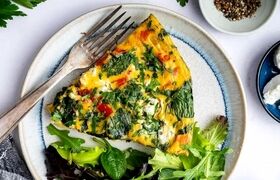 طرز تهیه کوکو سیب زمینی و اسفناج؛ شام فوری و مقوی