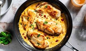 تهیه سینه مرغ با سس عسل و سویا ؛ به این دستور پخت سینه مرغ معتاد می‌شوید!