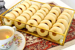 شیرینی کاک وارکا؛ شیرینی سنتی تونس با عطر بادام