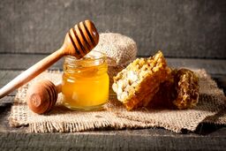 ۳ جایگزین برتر شیرینی