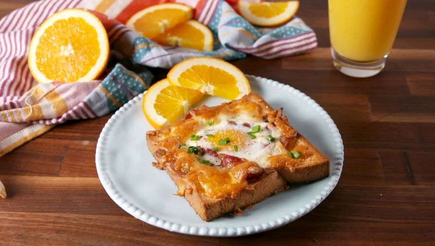 طرز تهیه تست تخم مرغ و پنیر؛ یک صبحانه پرطرفدار