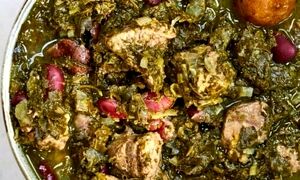 طرز تهیه قرمه‌سبزی با مرغ