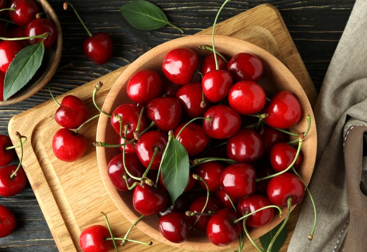 بهترین میوهها برای درمان بی خوابی