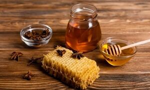 ۶ ماده غذایی که هرگز نباید با عسل ترکیب کنید