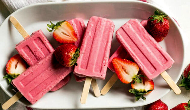 فقط با ۳ ماده اولیه خنک‌ترین دسر تابستانی را درست کنید