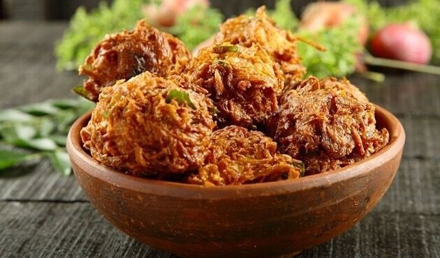پاکوره هندی؛ ارزان ترین فست فودی که بیشتر مواد اولیه اش در خانه موجود است